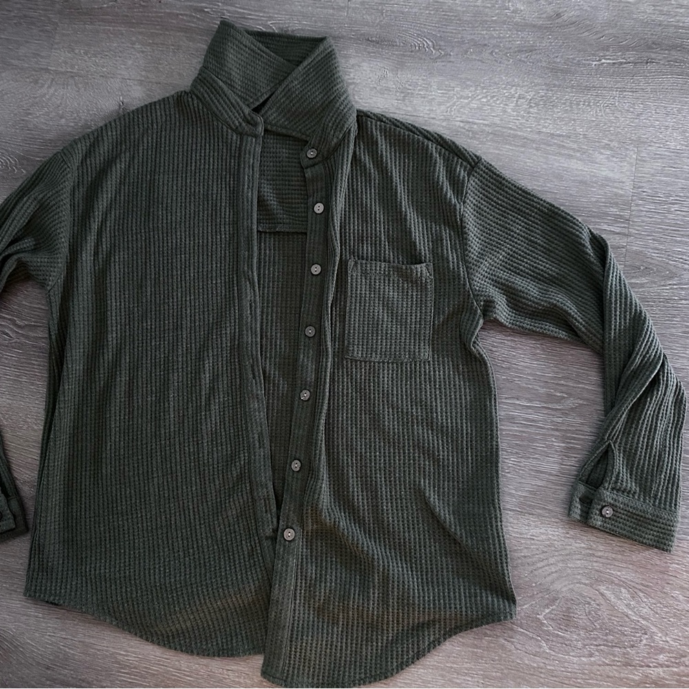 Waffle, shirt button down long sleeve, green olive, small hot touch